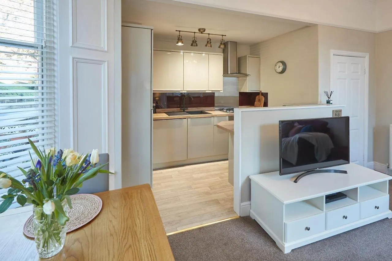 וויטבי Host & Stay - Sandpiper Apartment בריטניה